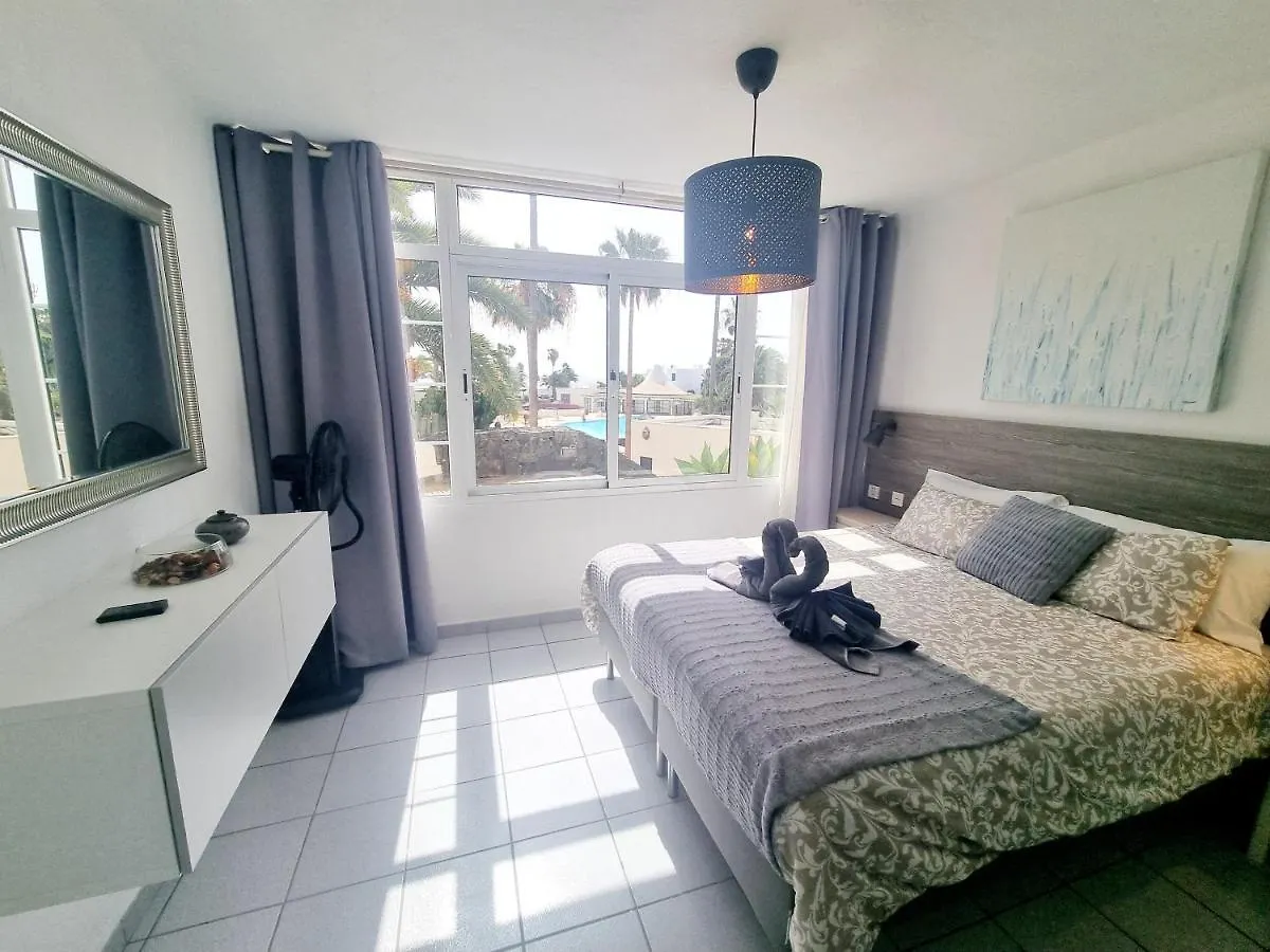 Luxury Apartamento Luz de Mar Complejo Playa Roca Costa Teguise