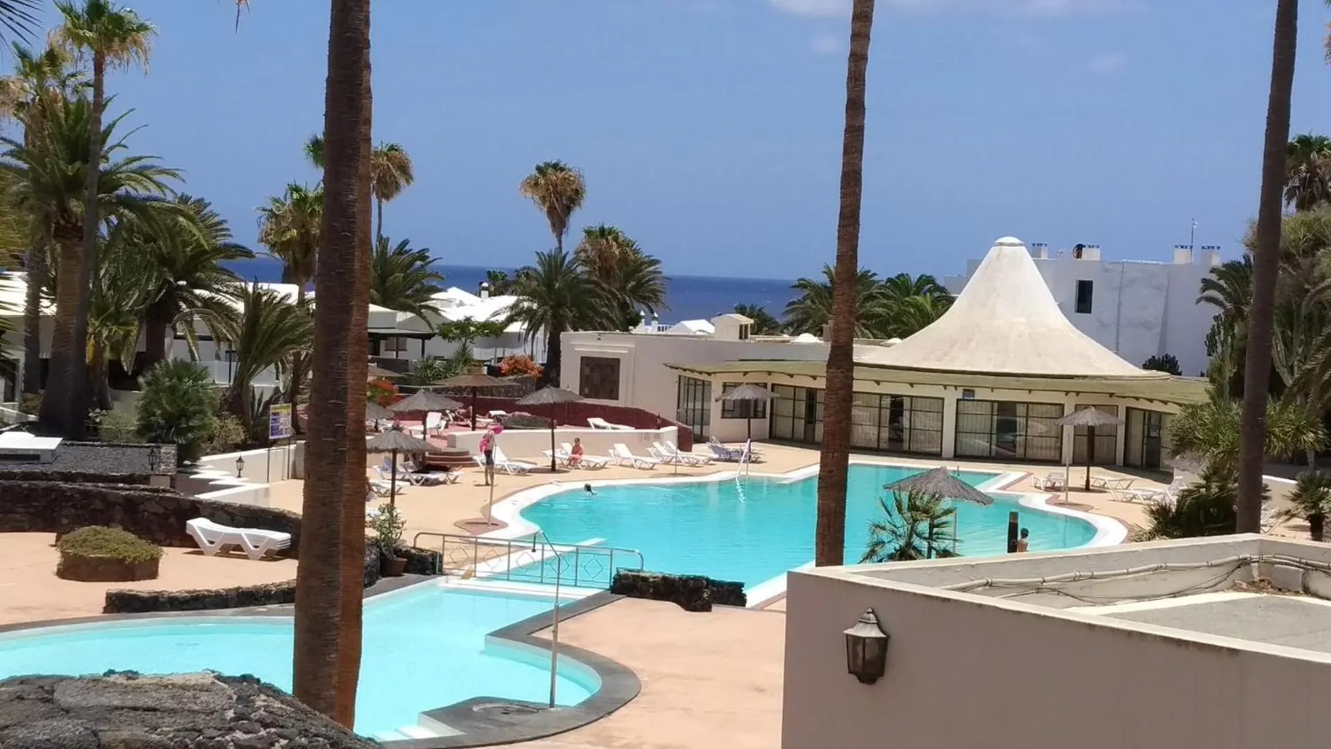 Luxury Apartamento Luz de Mar Complejo Playa Roca Costa Teguise