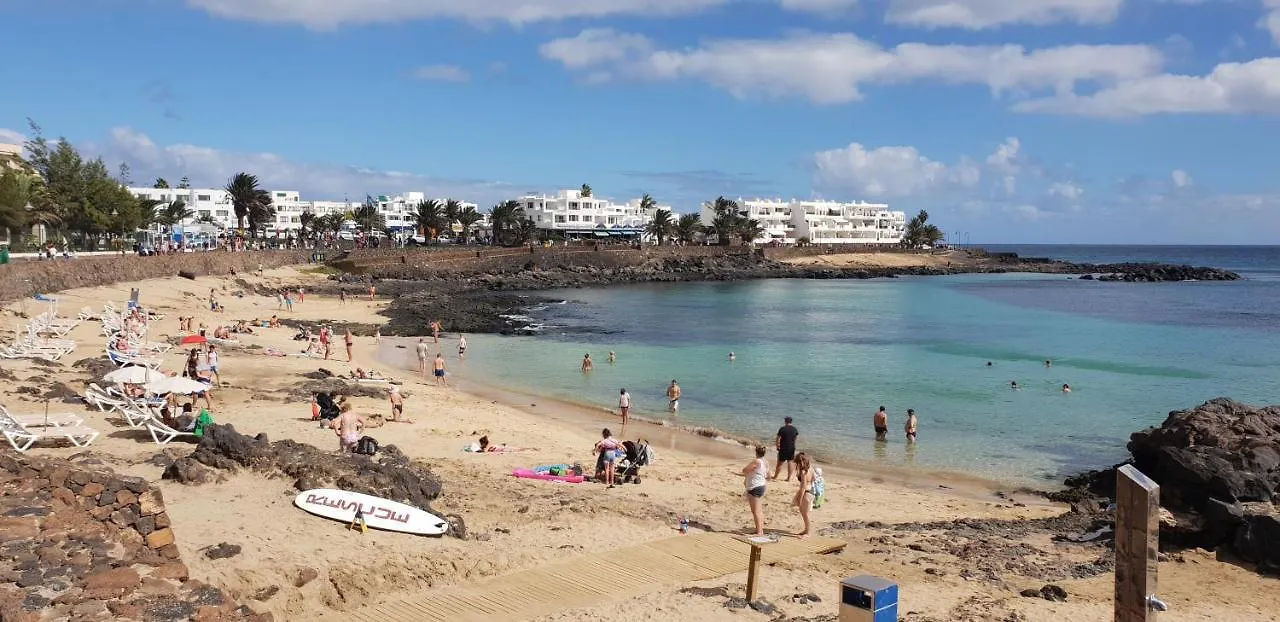 Luxury Apartamento Luz de Mar Complejo Playa Roca Costa Teguise